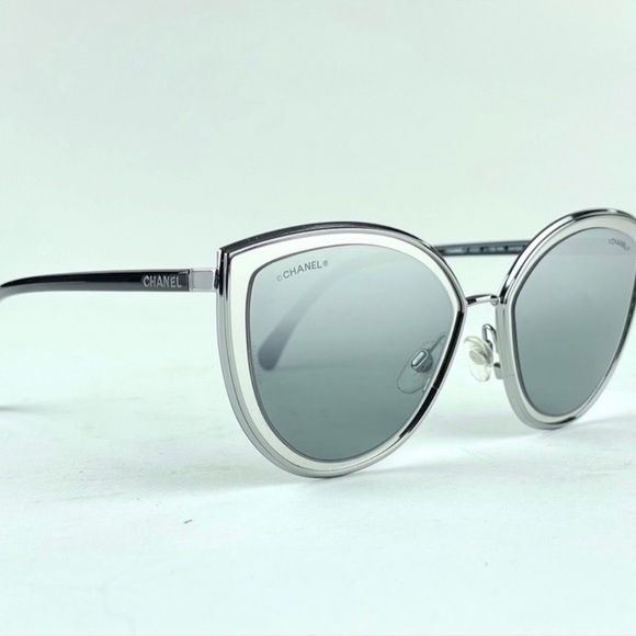CHANEL authentic mirrored aviators - Picture 1 of 5